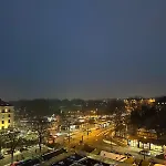 Sky Old Town Apartman